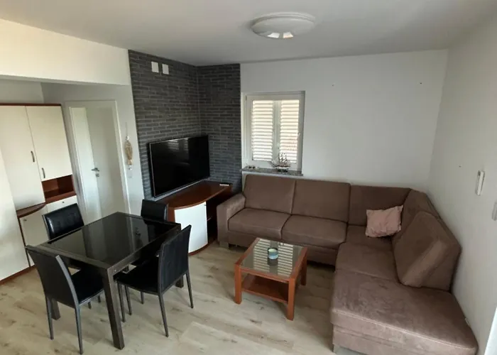 דירה Blanusa D *